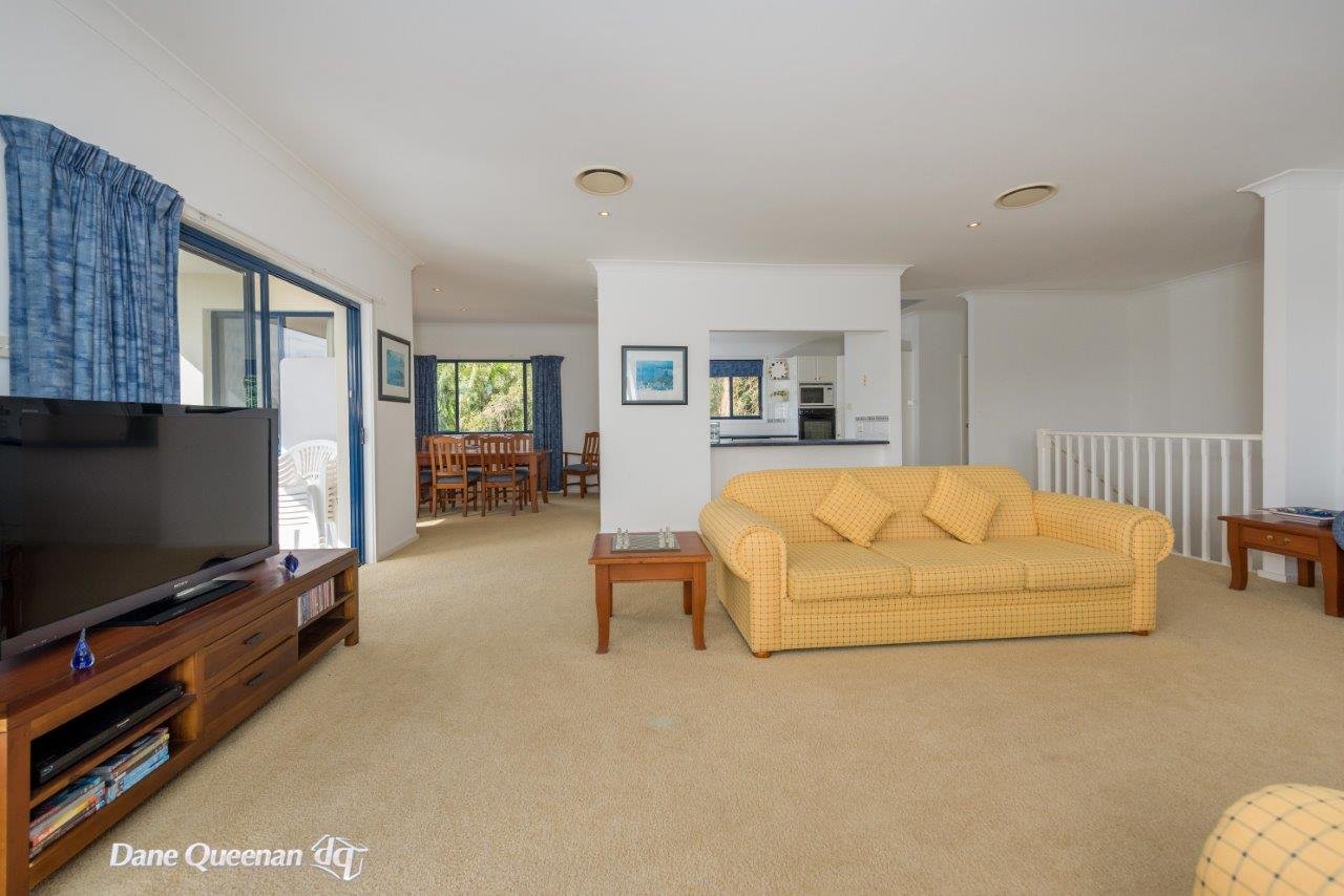 53 Bonito Street CORLETTE 5