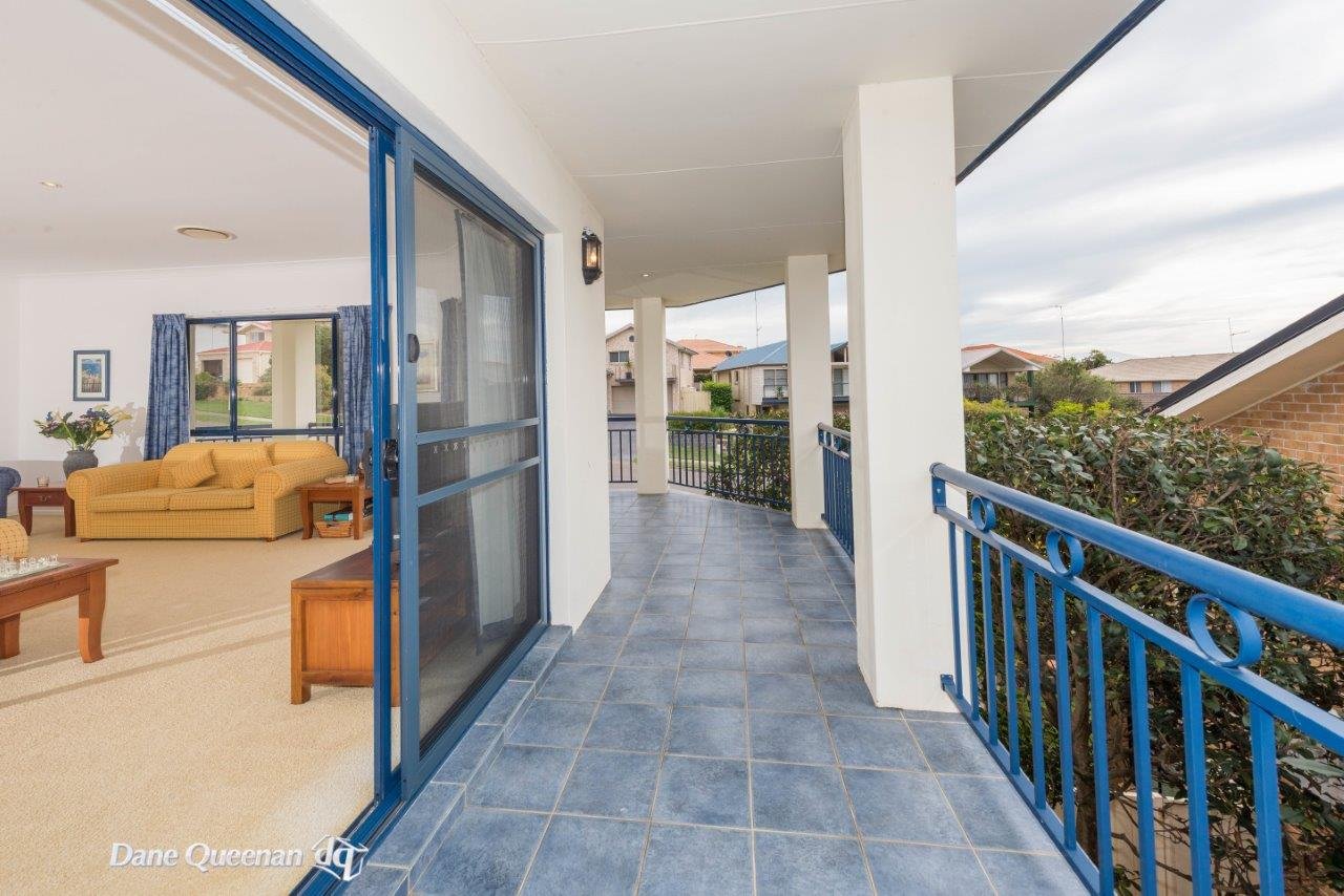 53 Bonito Street CORLETTE 11