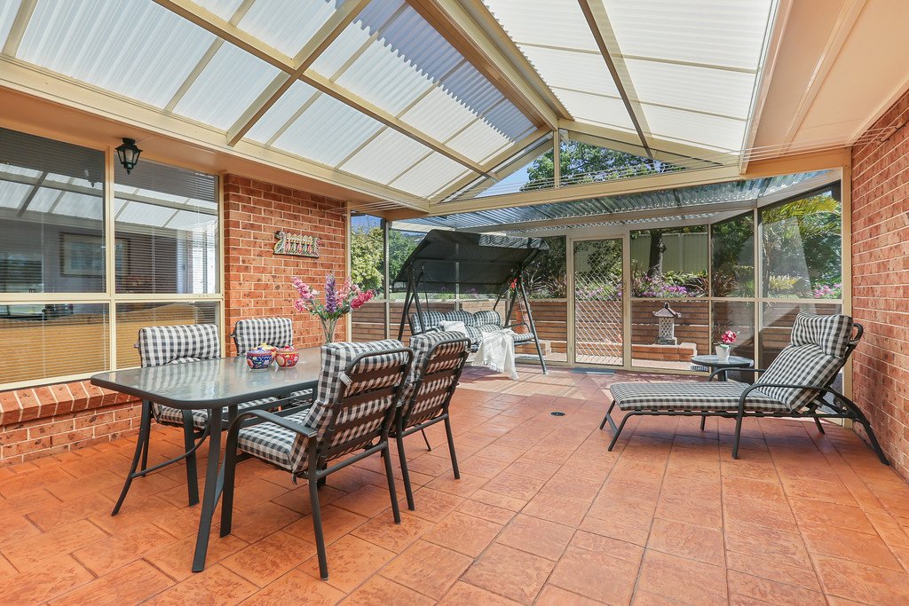53 Brindabella Drive HORSLEY 5