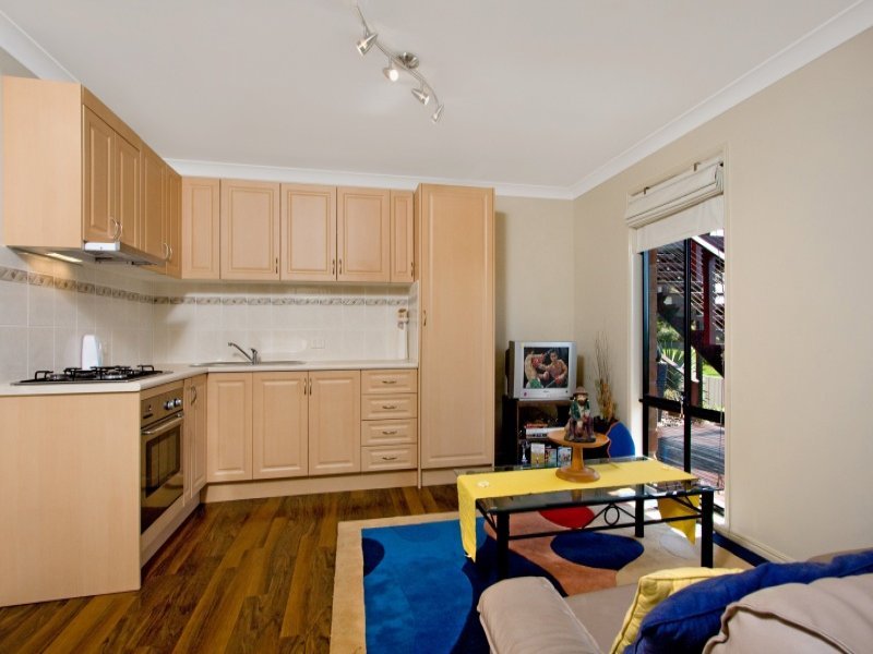 5/3 Buncrana Terrace BANORA POINT 8