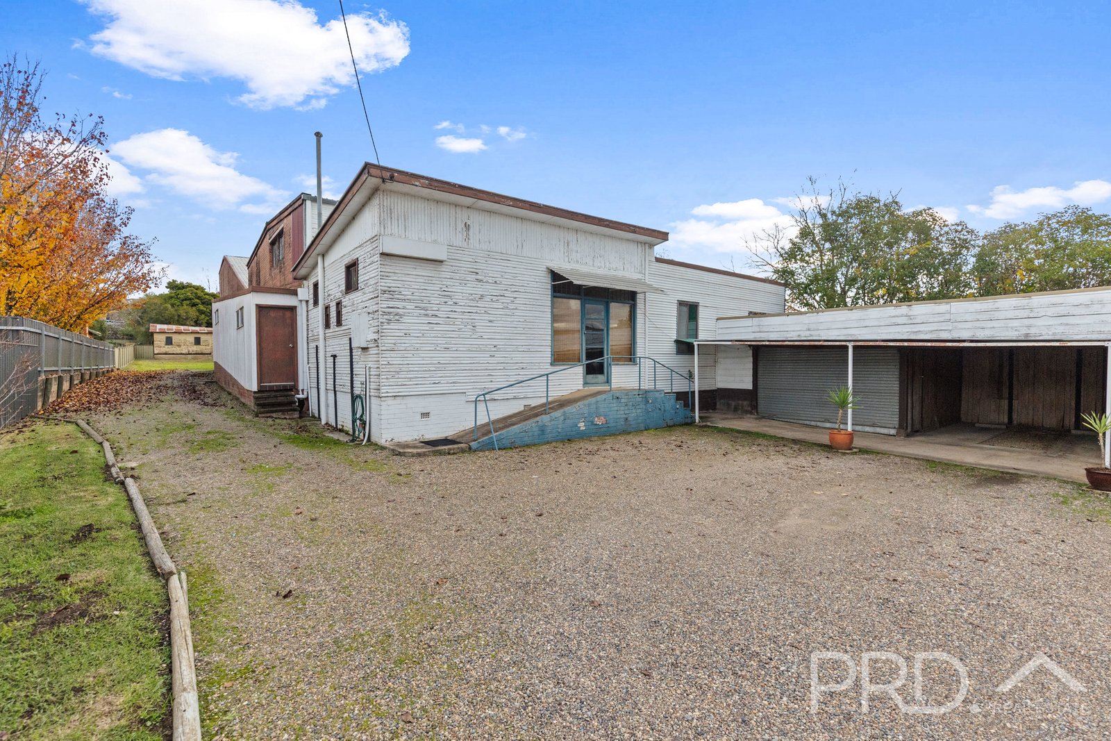 53 Capper Street TUMUT 18