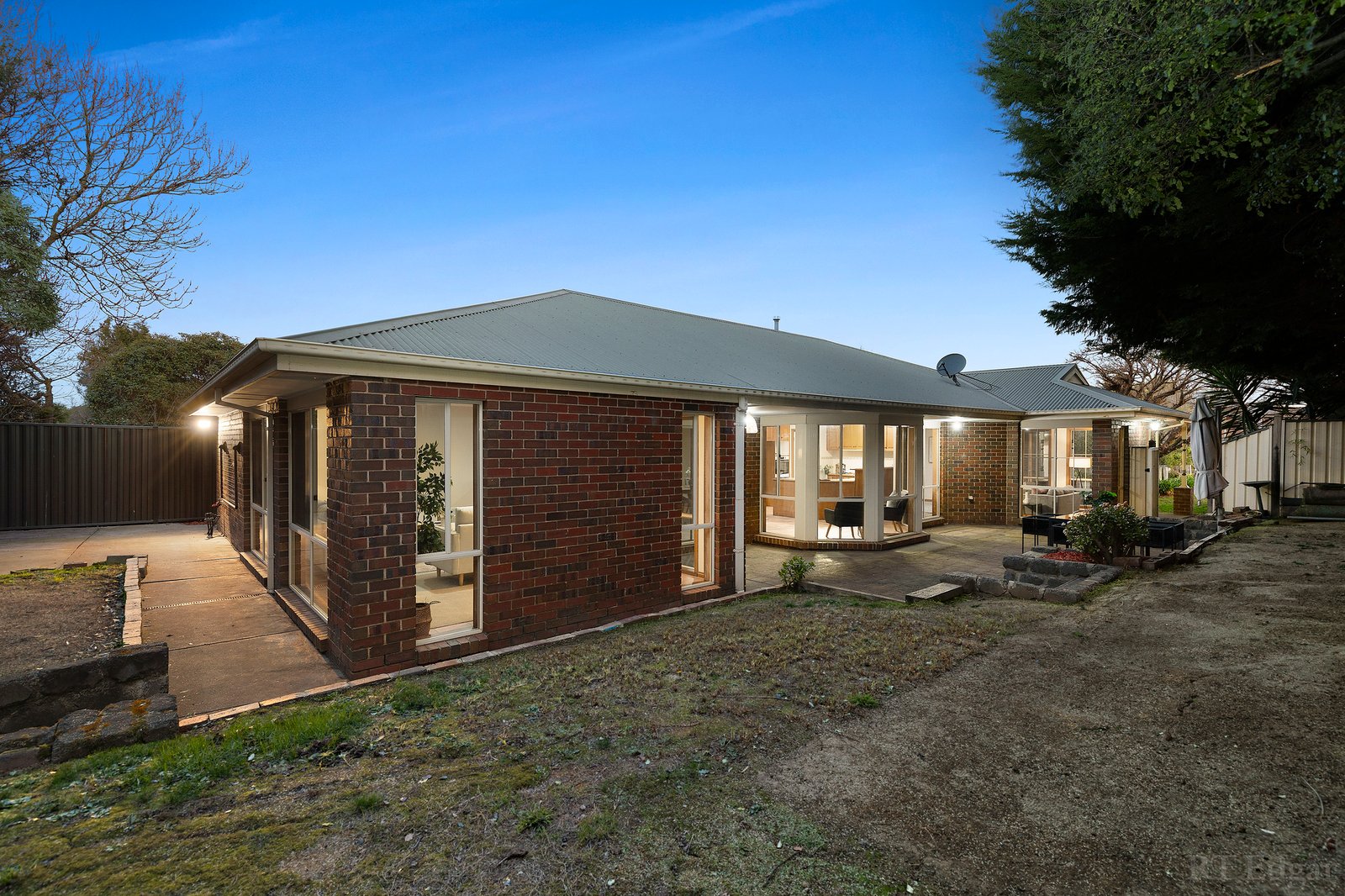 Real Estate and Property in 53 Carlisle Road, Ferntree Gully, VIC