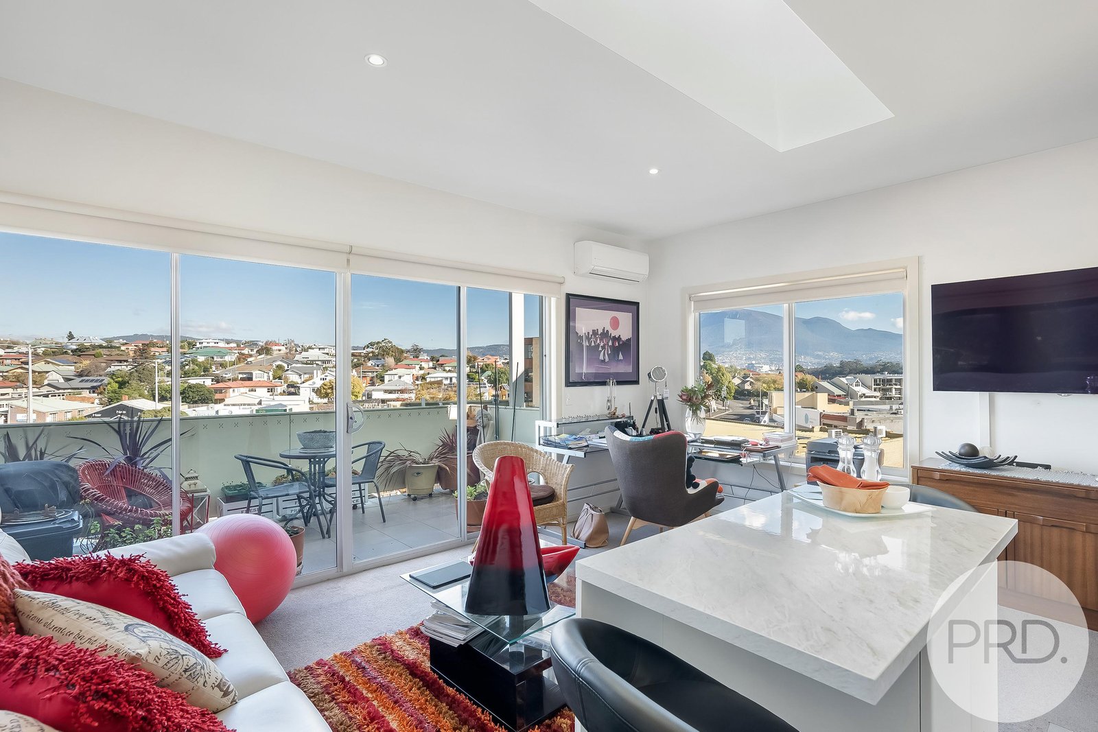 5/3 Clarence Street BELLERIVE 3