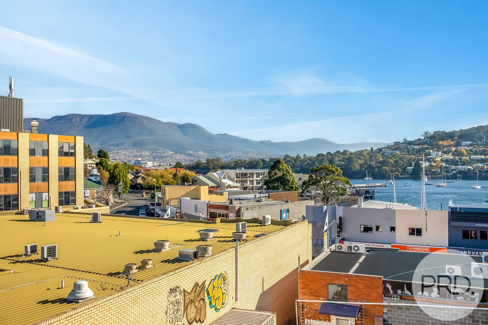 5/3 Clarence Street BELLERIVE 12