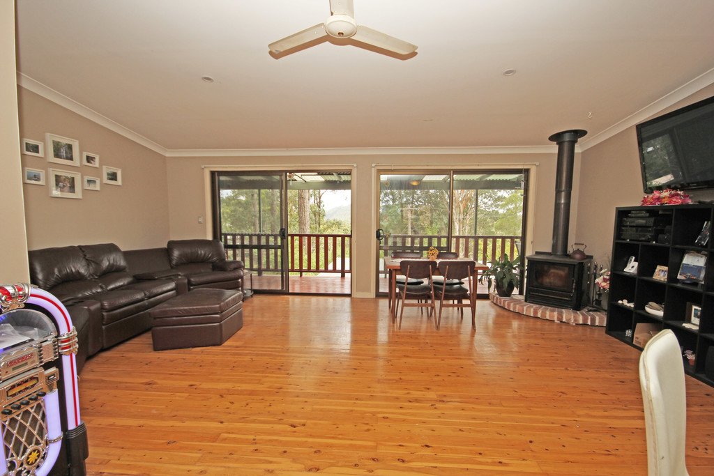 53 Comboyne Street KENDALL 4