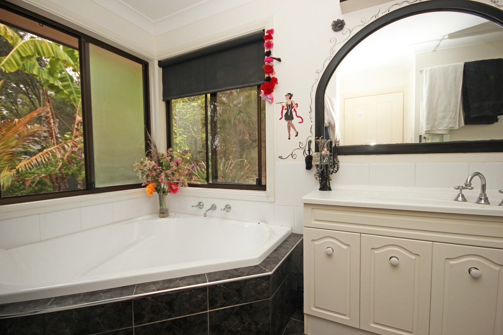 53 Comboyne Street KENDALL 10