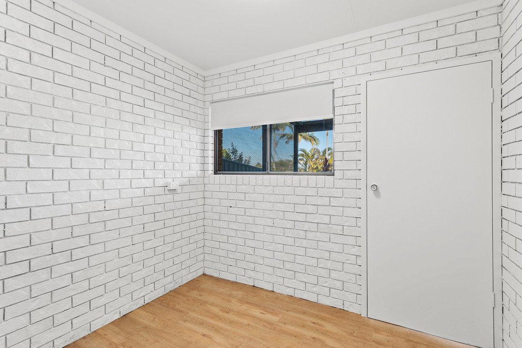 53 Corrie Parade CORLETTE 12