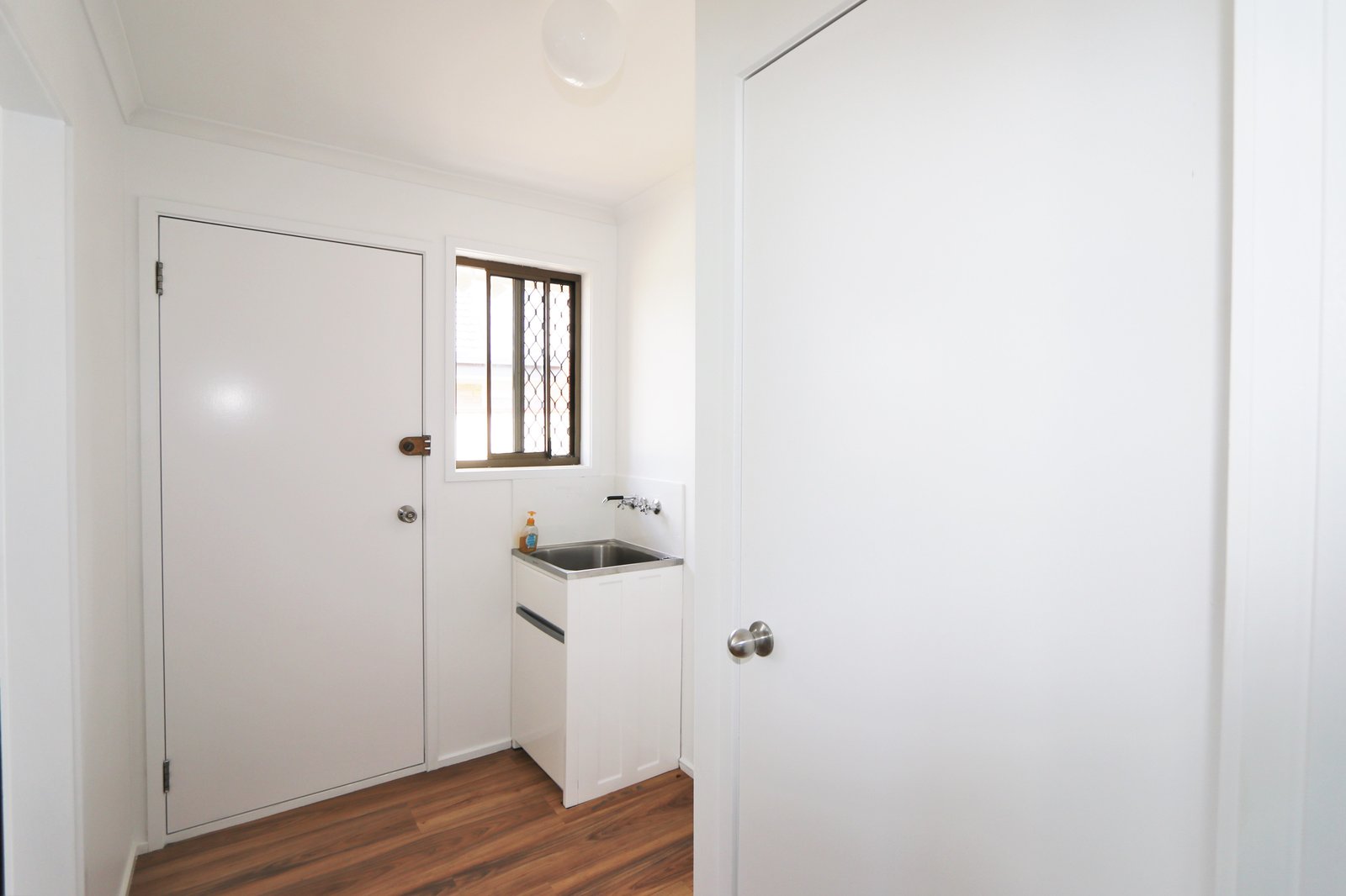 53 Currumburra Road ASHMORE 14