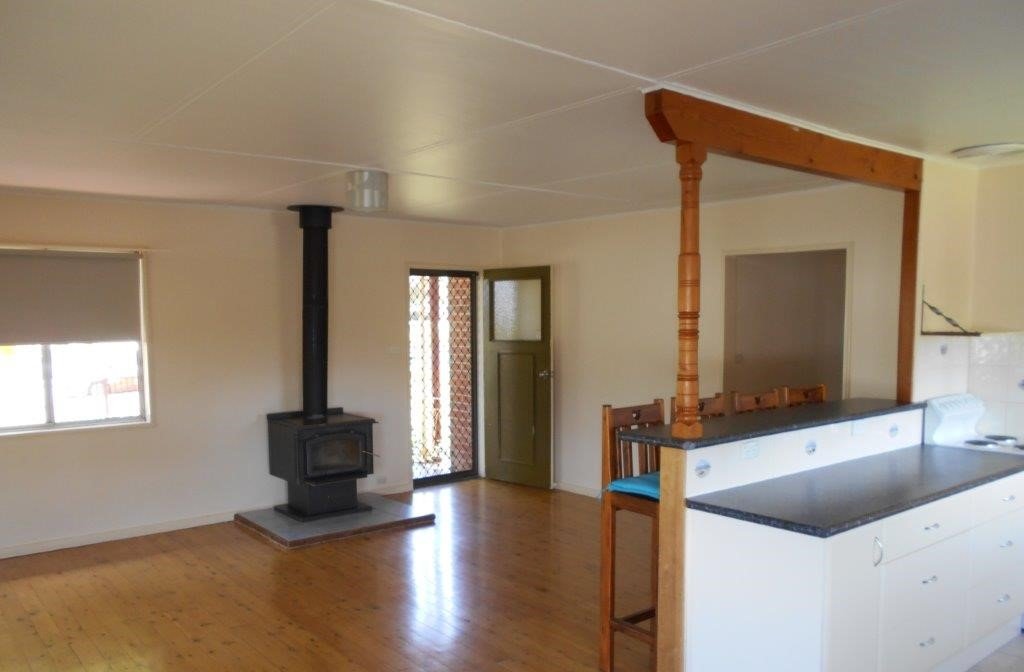 53 Dalhunty Street TUMUT 3