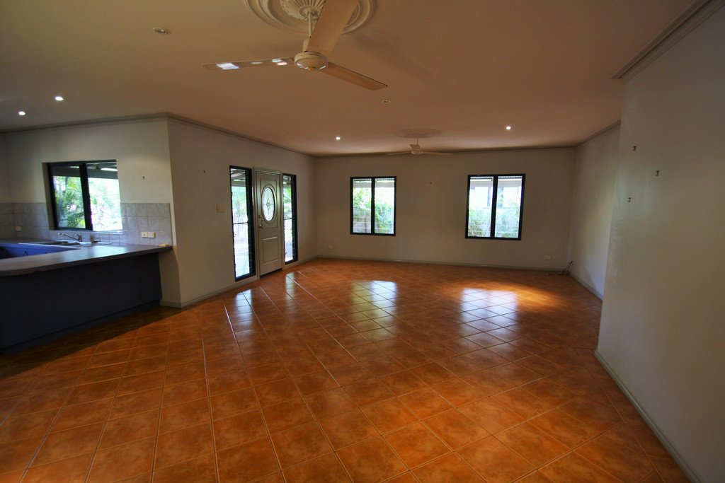 53 Demco Drive BROOME 19