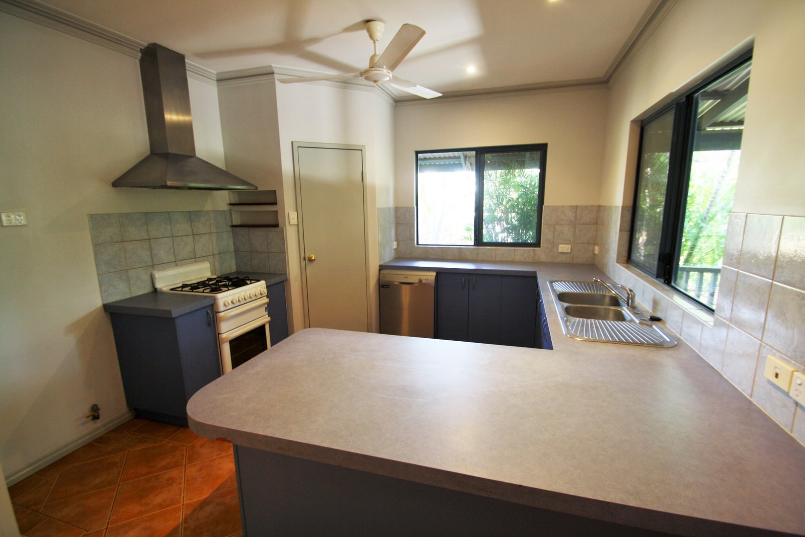 53 Demco Drive BROOME 2