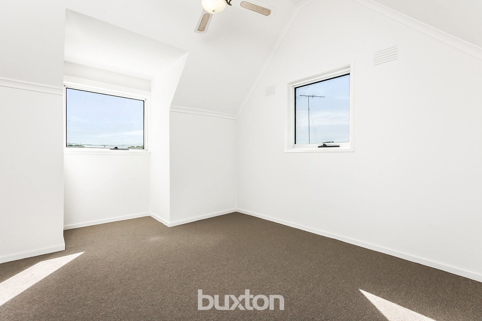 Gallery: 53 East End Crescent