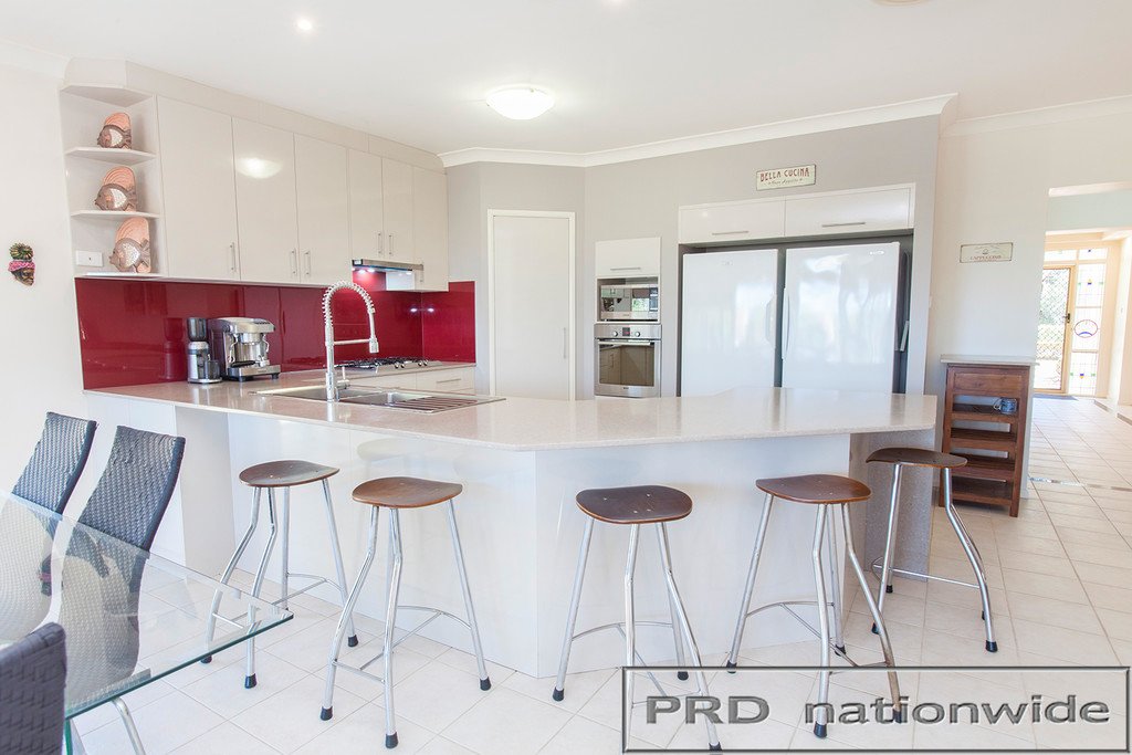 53 Edwards Ave  THORNTON 10