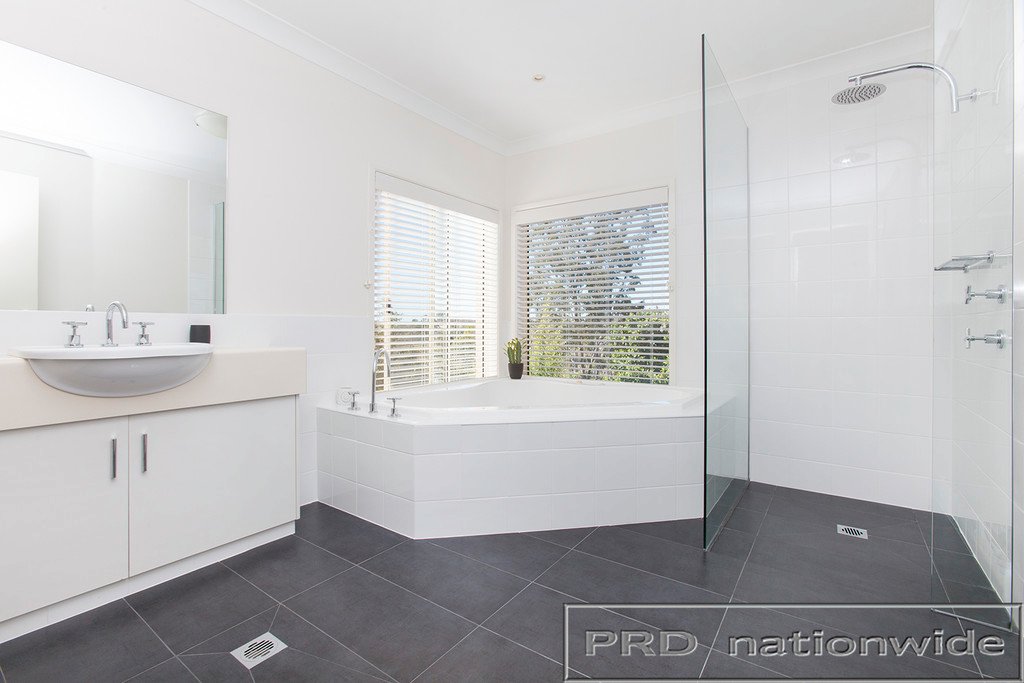 53 Edwards Ave  THORNTON 24