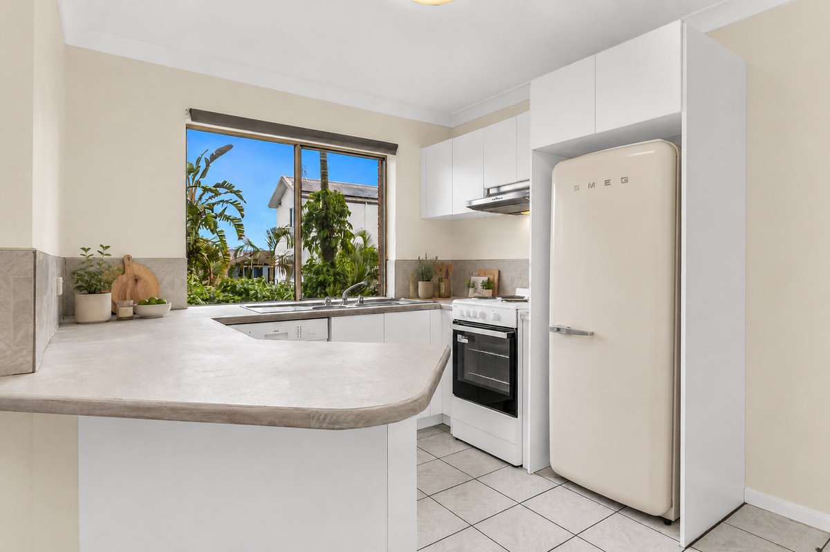 5/3 Eighth Avenue Palm Beach 3