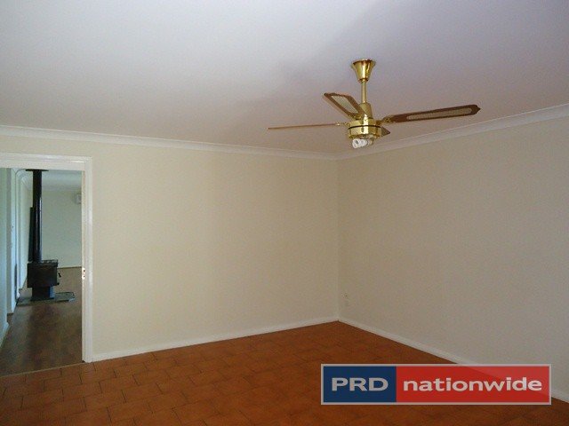 53 Elphick Street TUMUT 3