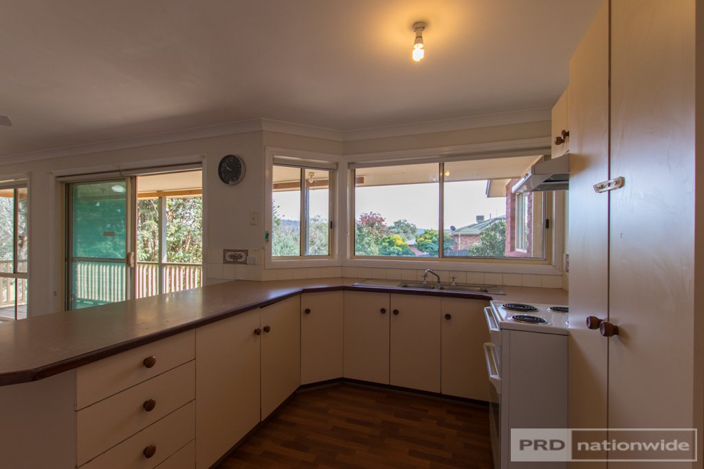 53 Elphick Street TUMUT 5