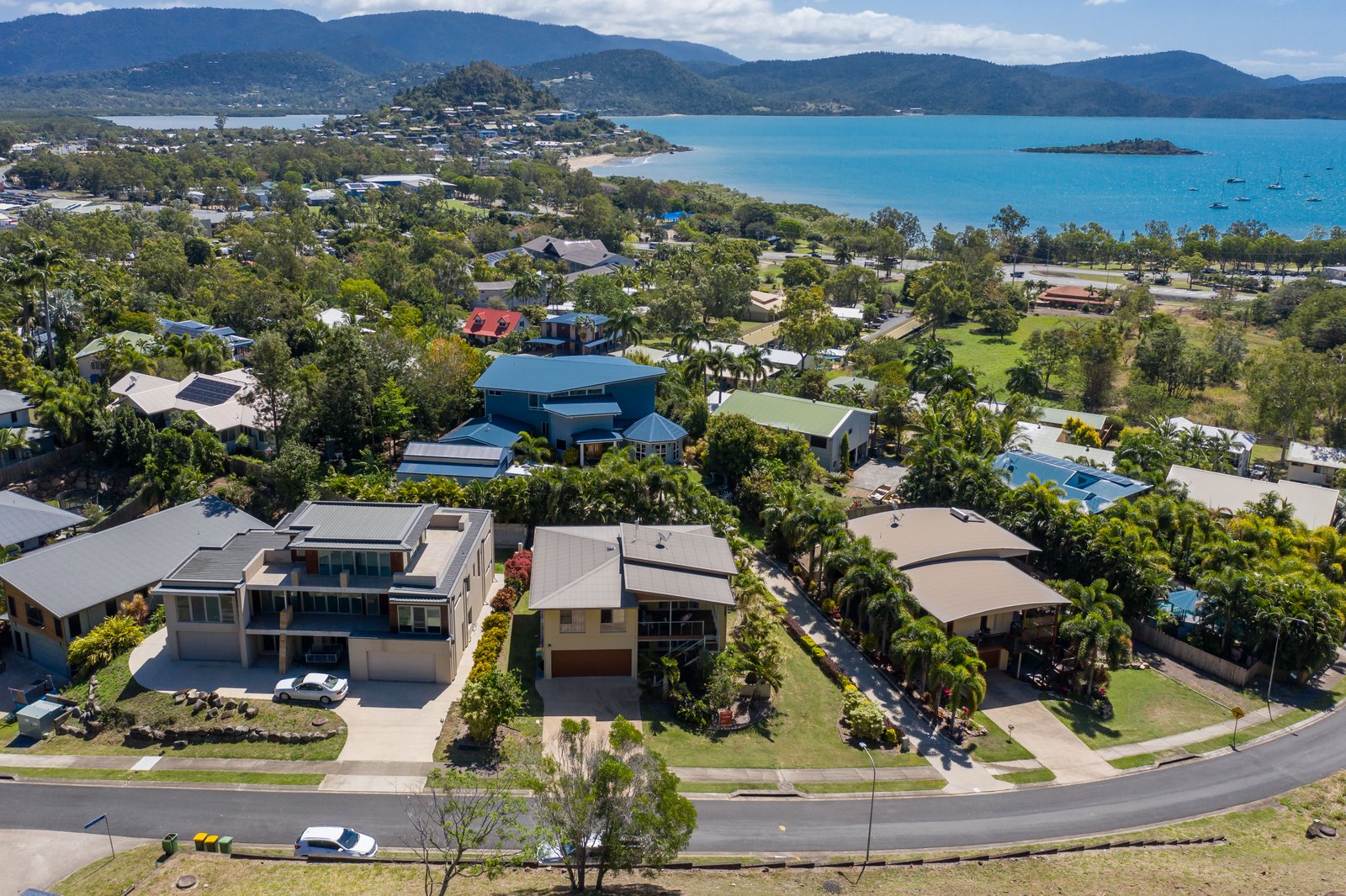 53 Eshelby Drive CANNONVALE 23