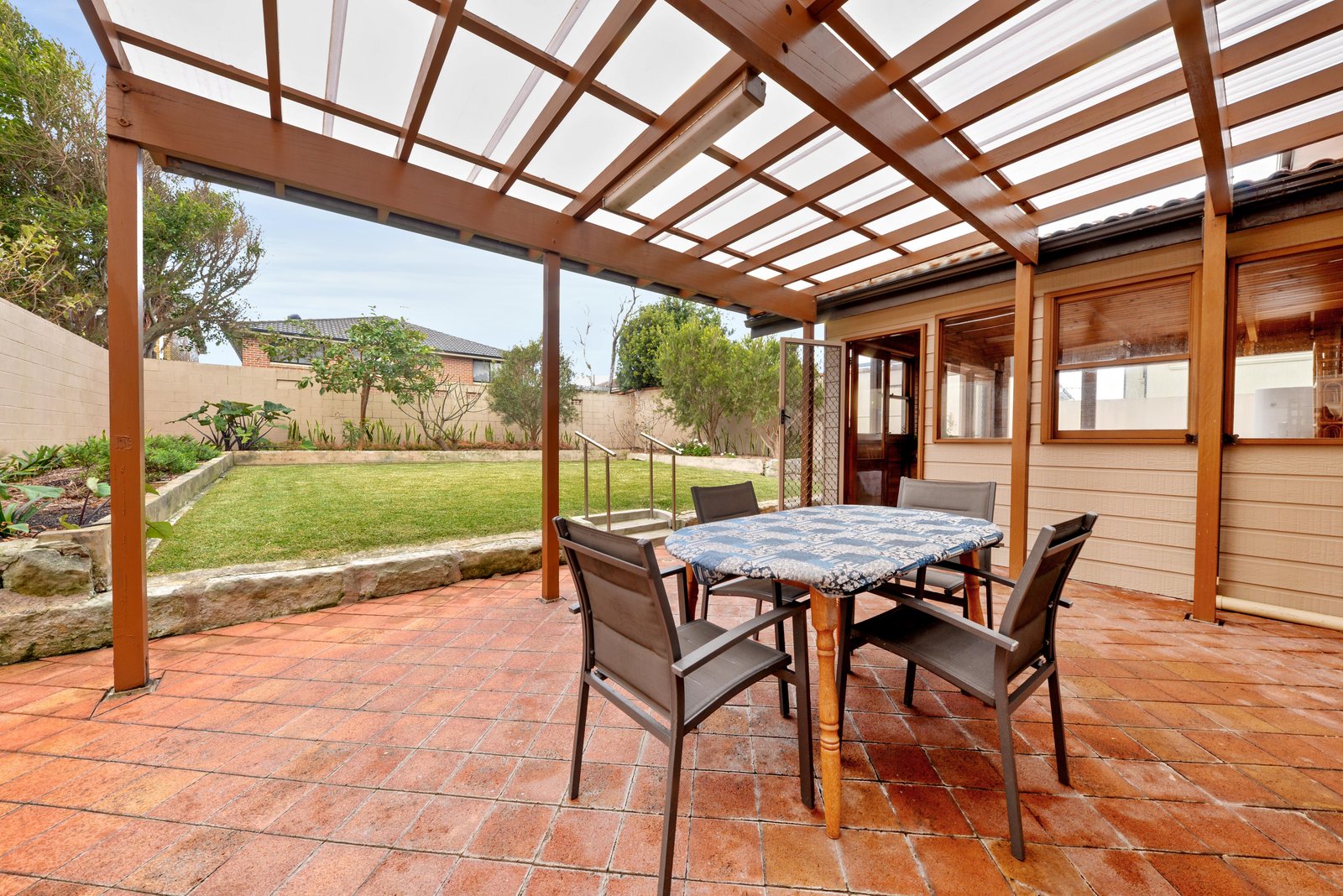 53 Eucla Crescent MALABAR 4