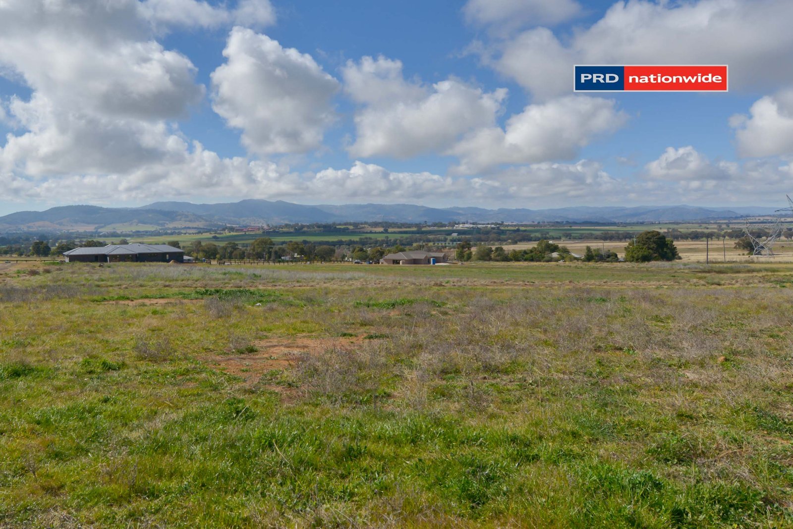 53 Falcon Drive TAMWORTH 10