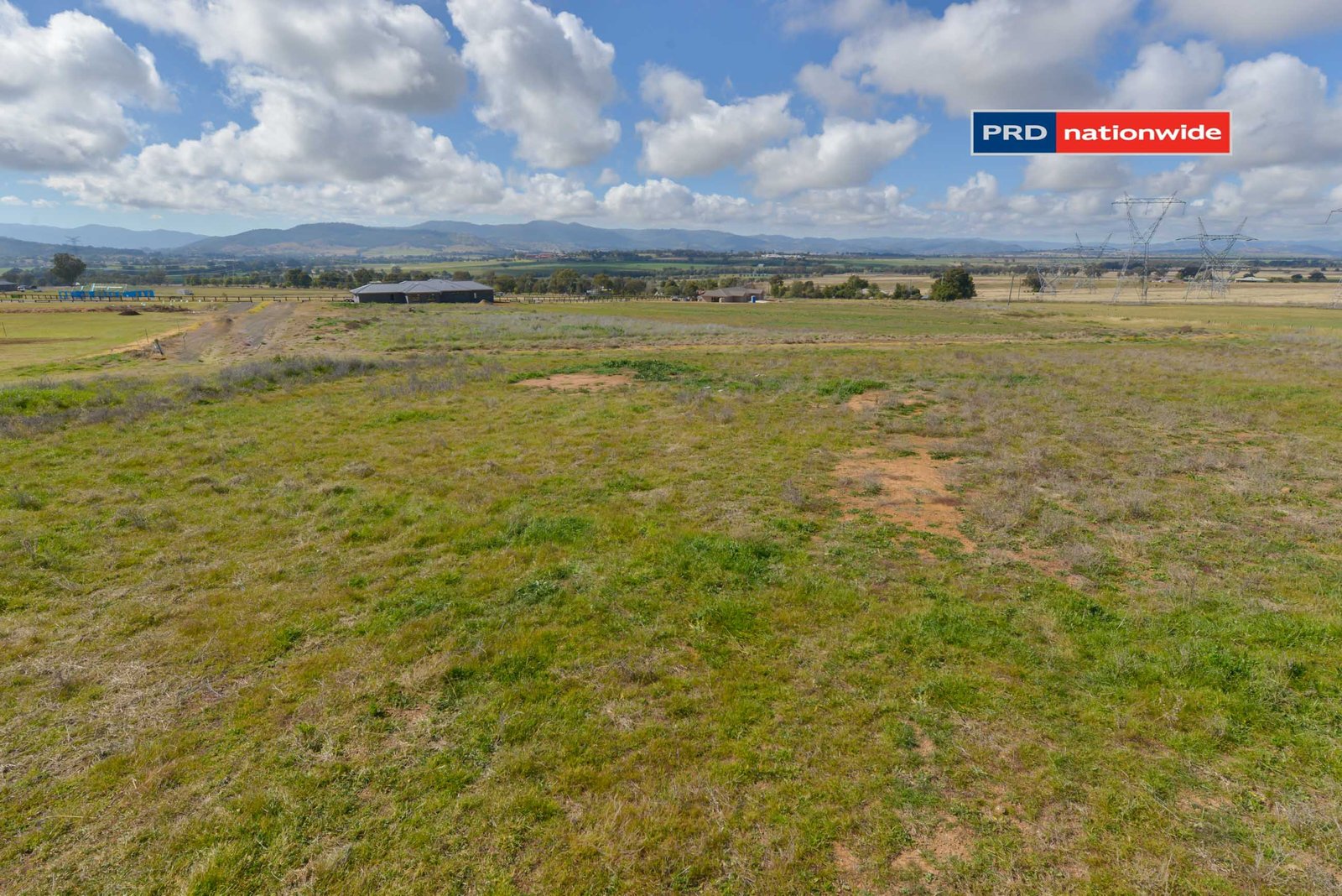 53 Falcon Drive TAMWORTH 11
