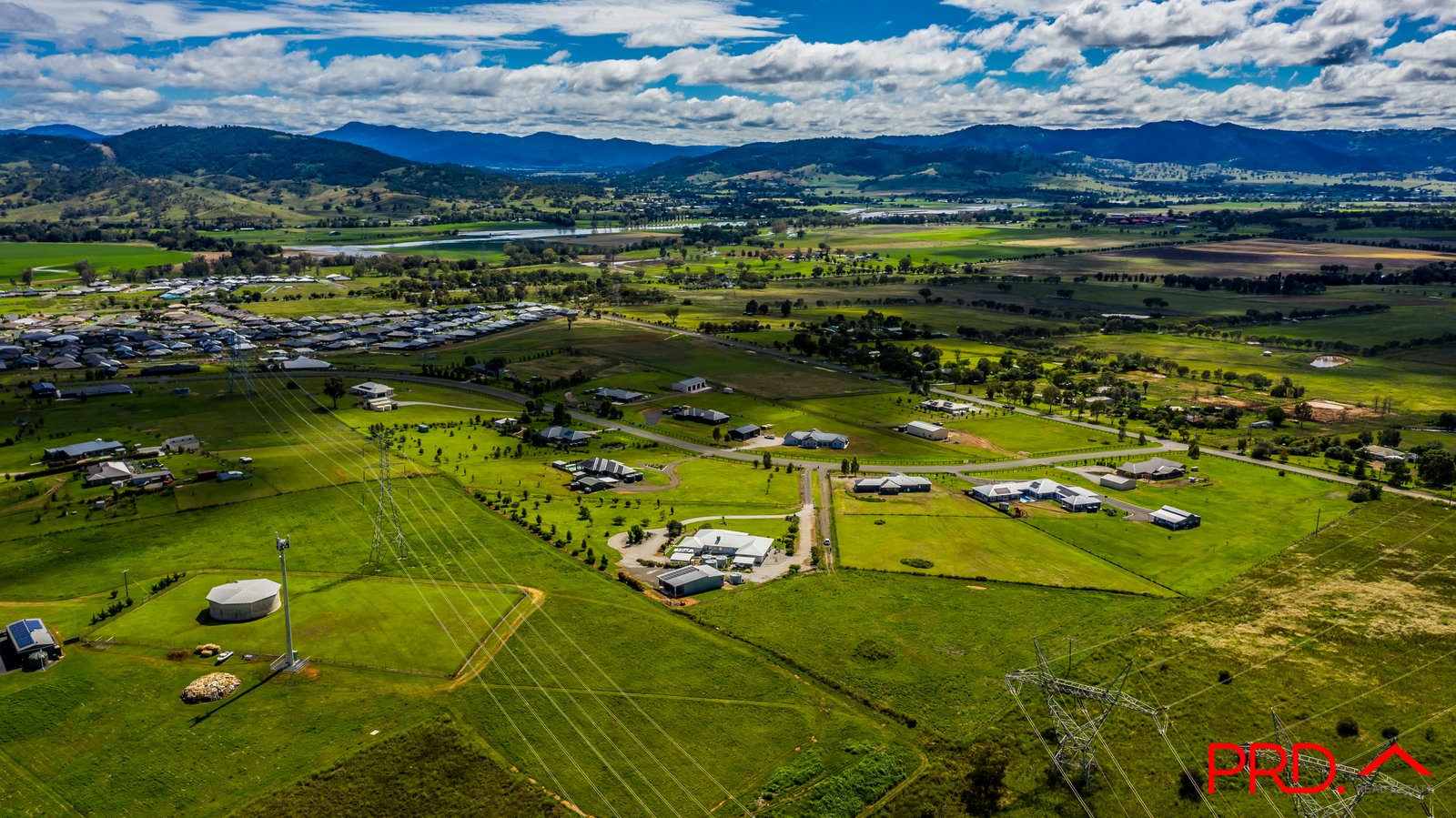 53 Falcon Drive TAMWORTH 9