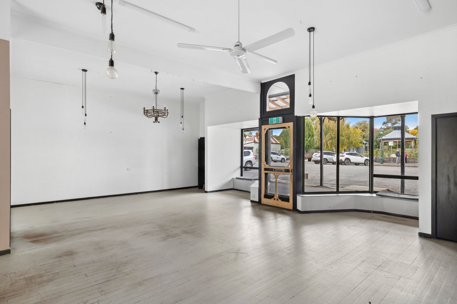 Gallery: 53 Fraser Street