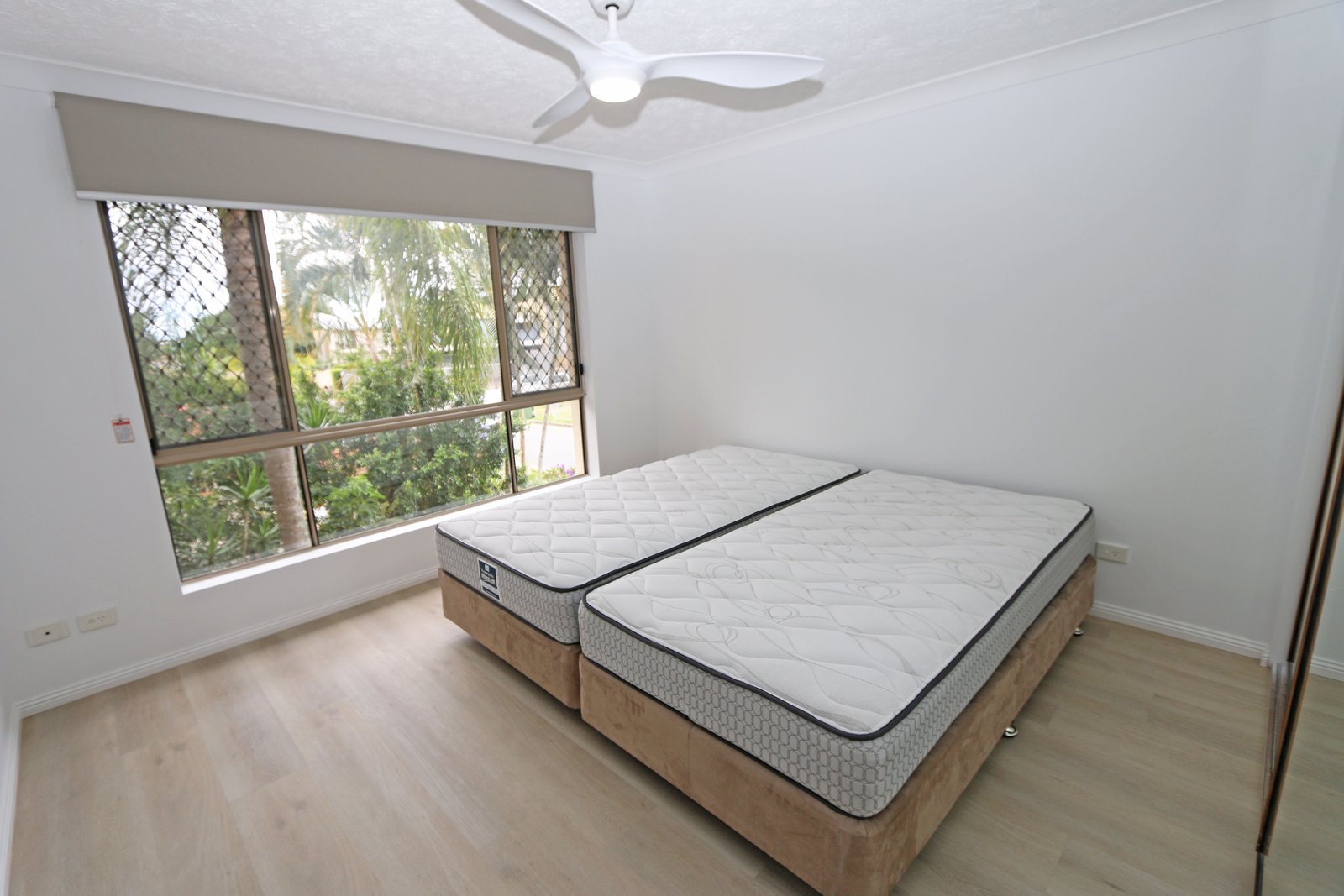 5/3 Garden Street SOUTHPORT 5