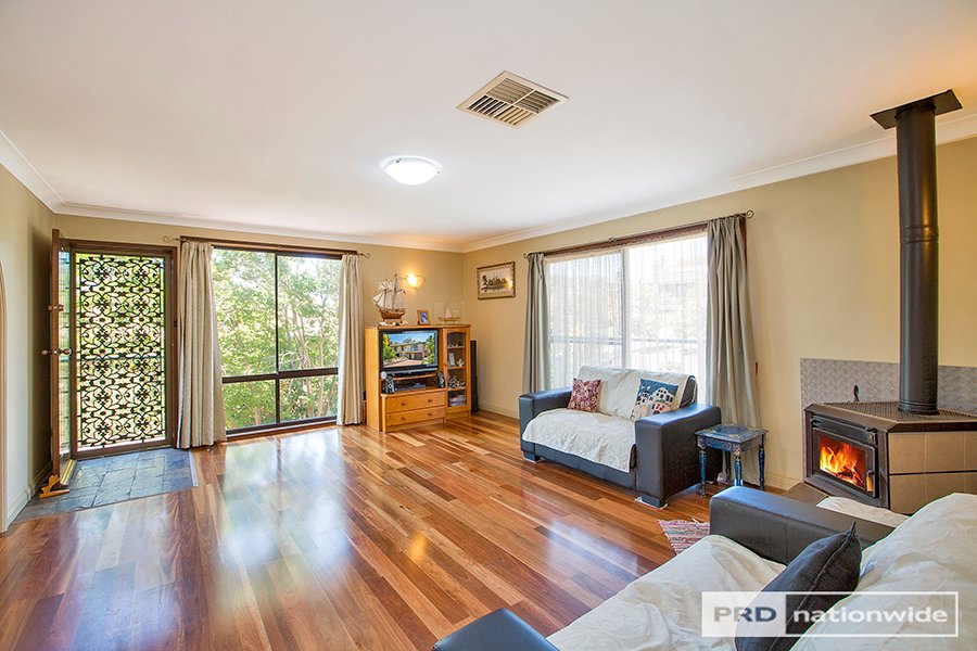 53 Graham Street TAMWORTH 5