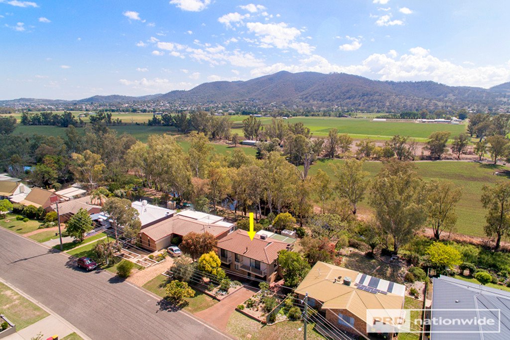 53 Graham Street TAMWORTH 21