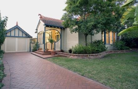 Gallery: 53 Halifax Street