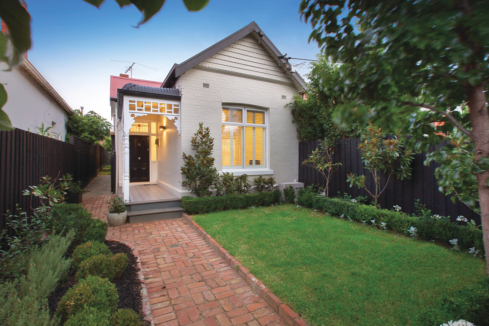 53 Highbury Grove, Prahran, VIC