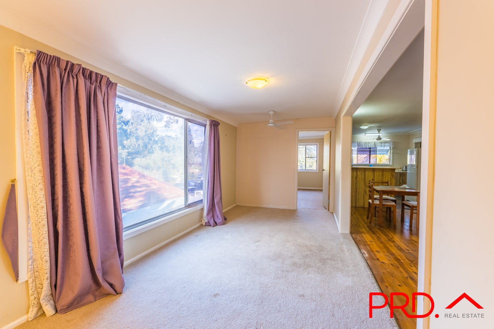 53 Hillvue Road TAMWORTH 6