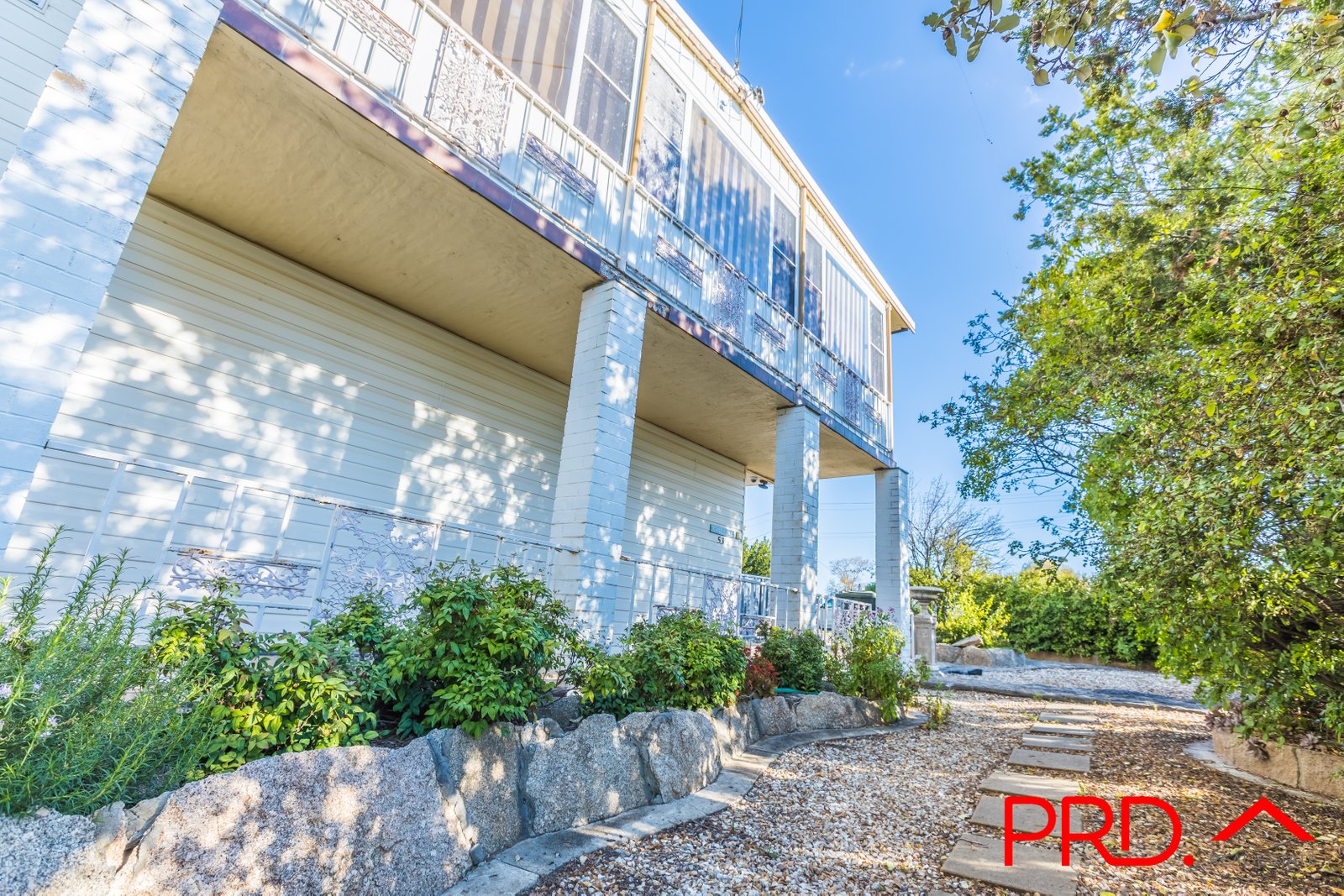 53 Hillvue Road TAMWORTH 25