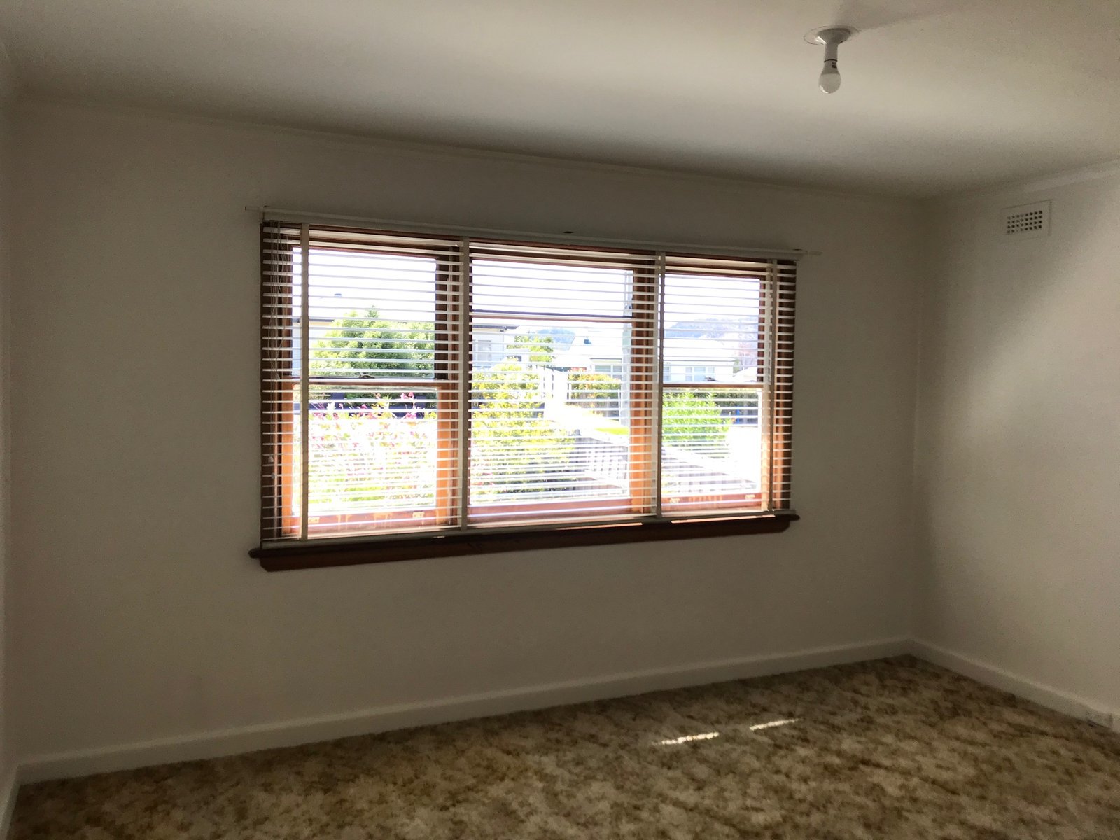 53 Hilton Road CLAREMONT 4