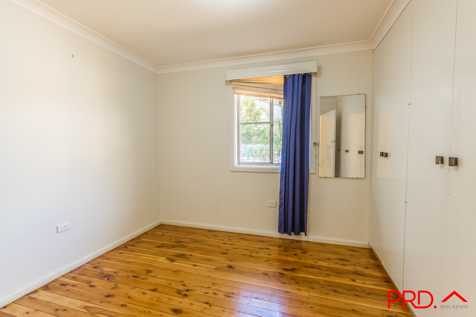 53 Hyman Street TAMWORTH 4