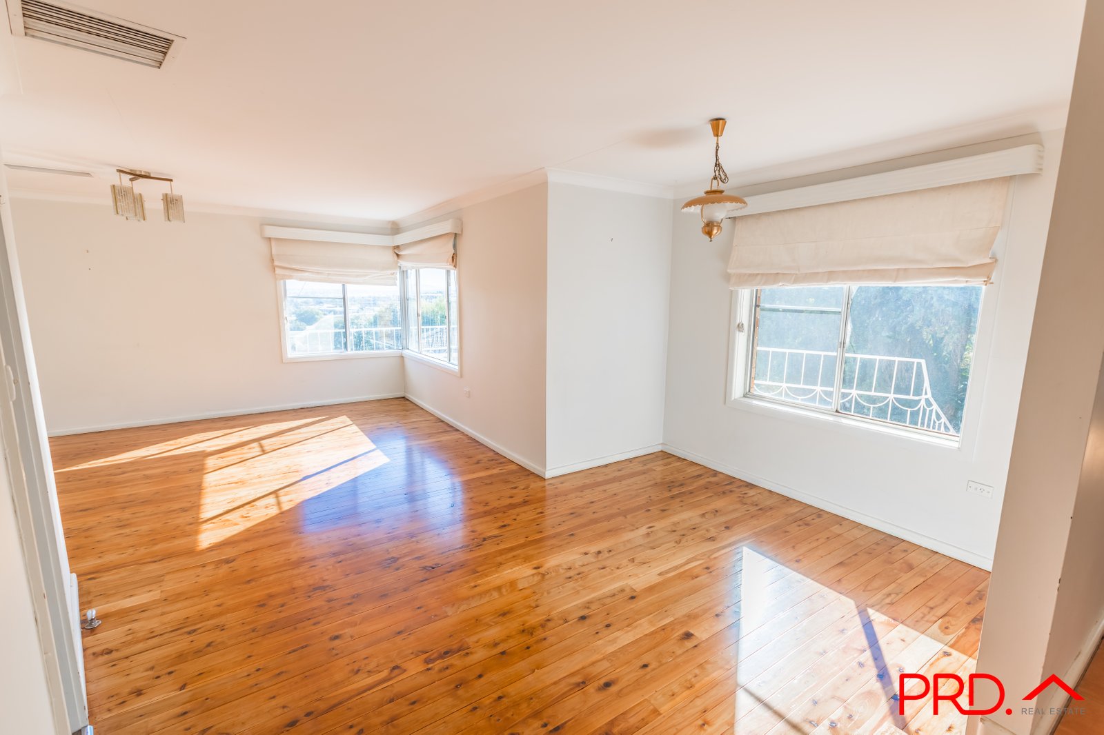 53 Hyman Street TAMWORTH 7