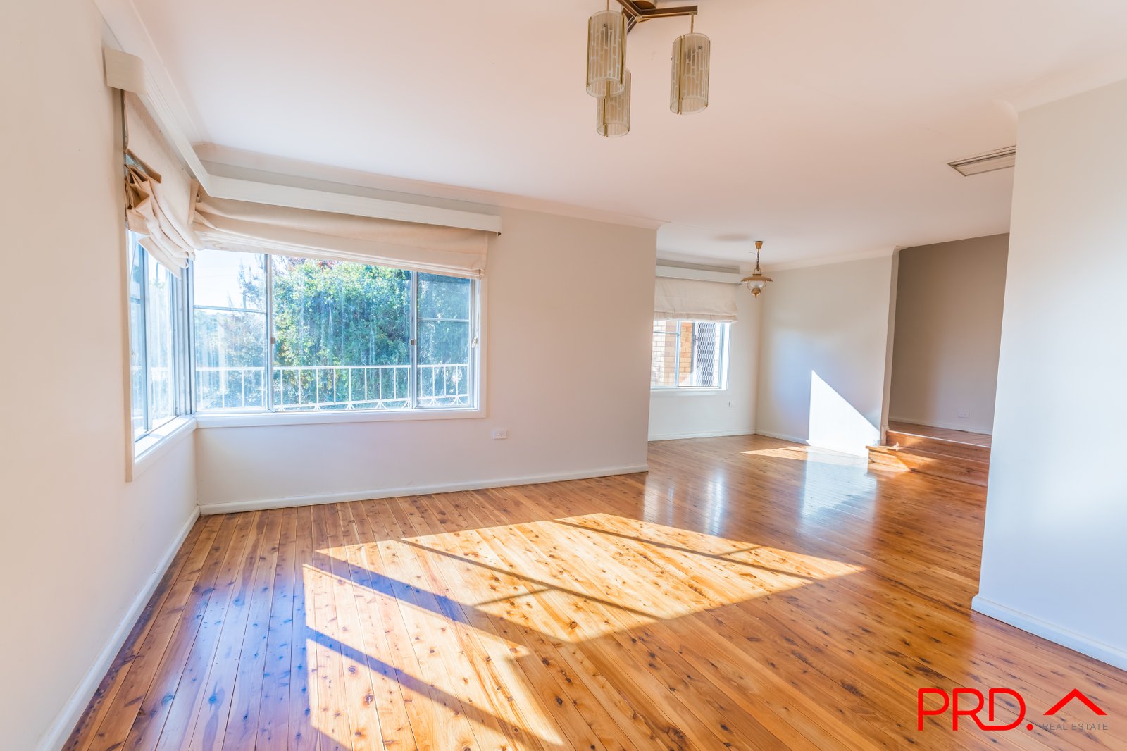 53 Hyman Street TAMWORTH 8