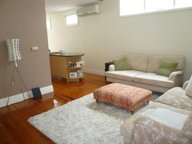 Gallery: 53 Iffla Street