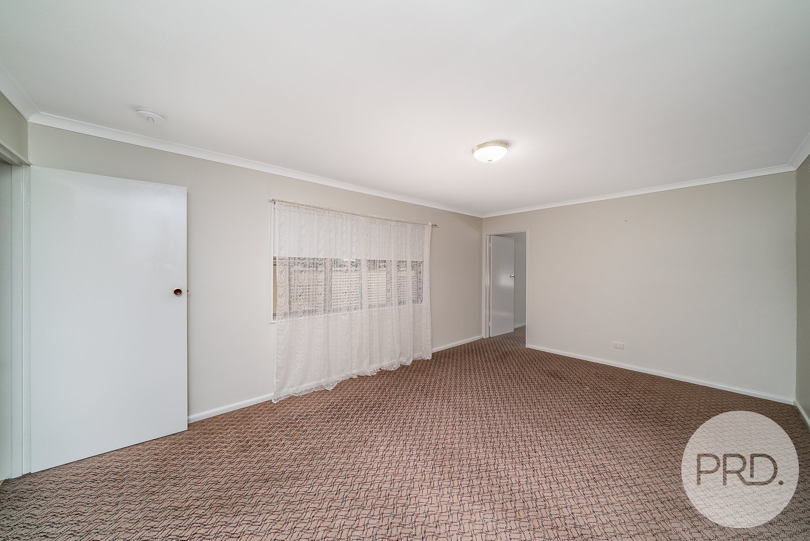 5/3 James Street KOORINGAL 3