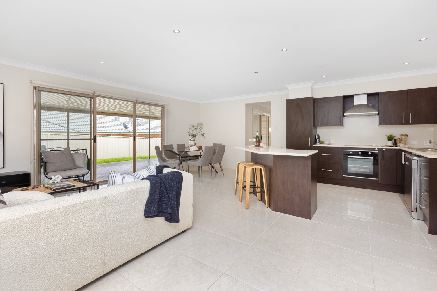 53 Jenna Drive RAWORTH 18