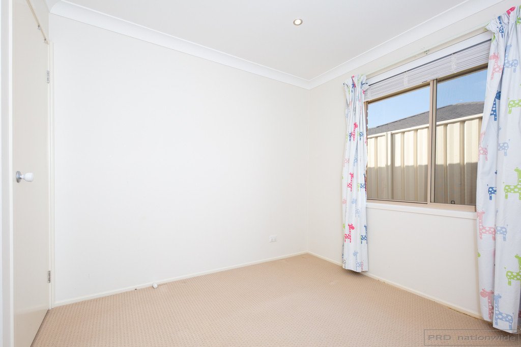 53 Jenna Drive RAWORTH 13