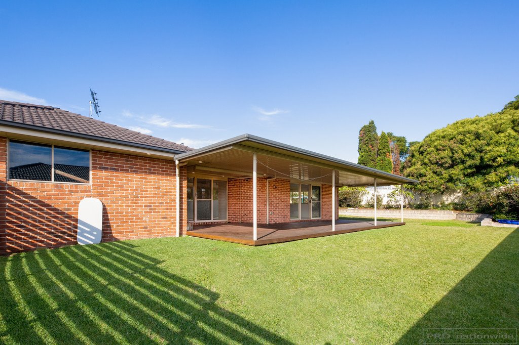 53 Jenna Drive RAWORTH 21