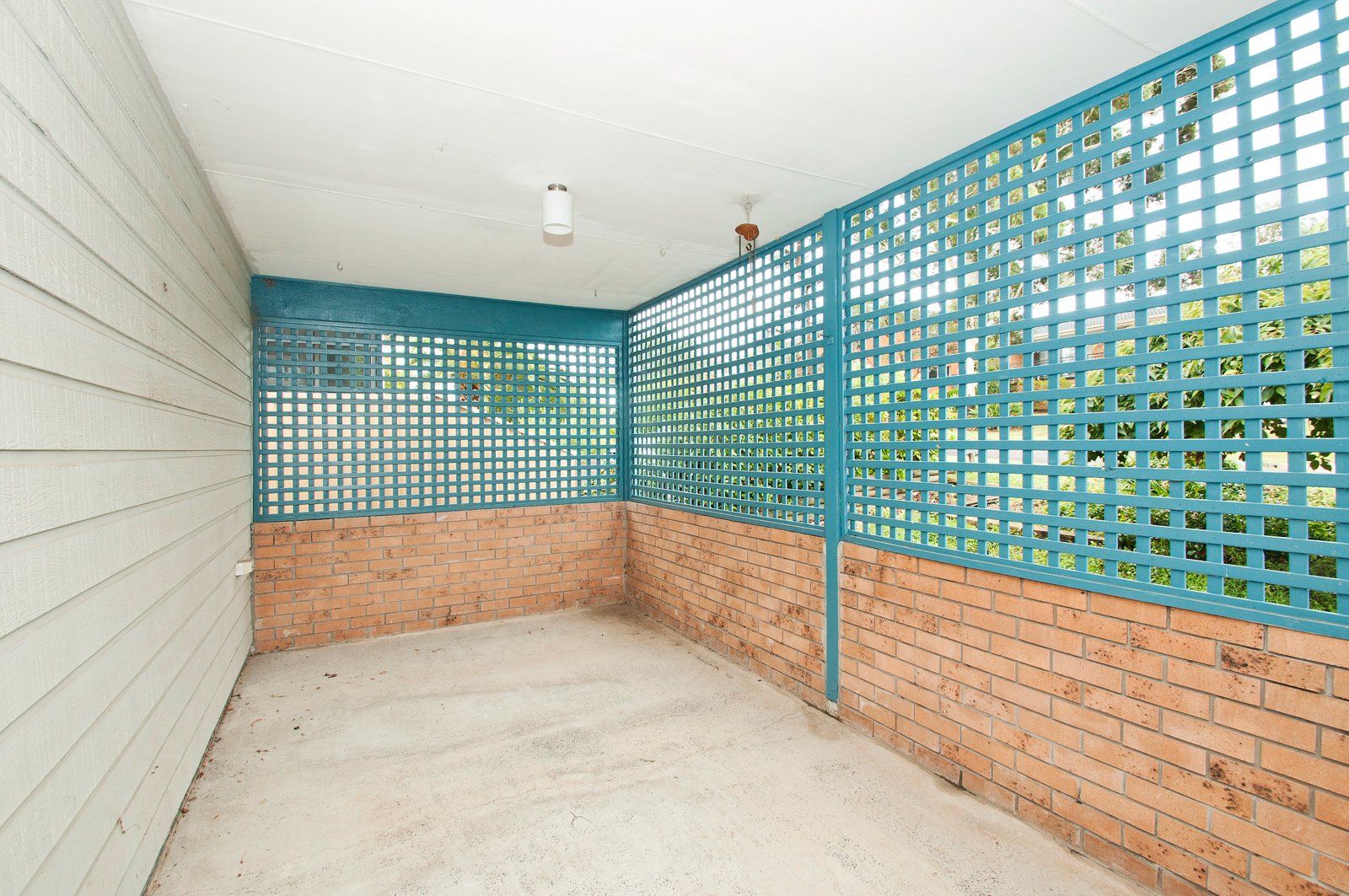 53 Kapooka Ave  DAPTO 9