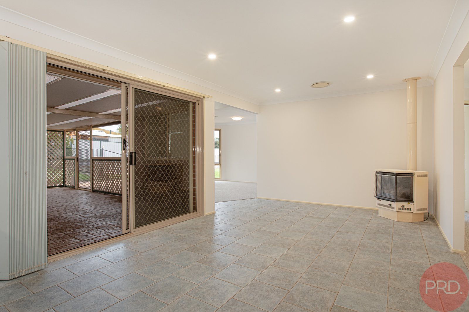 53 Kilkenny Circuit ASHTONFIELD 8
