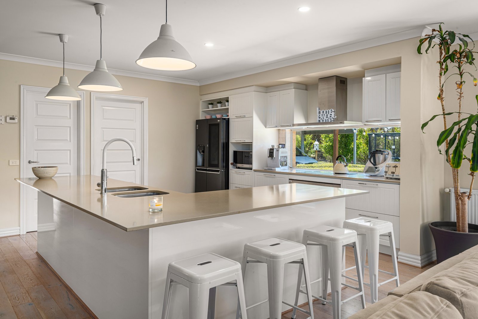 Real Estate and Property in 53 King Drive, Lancefield, VIC