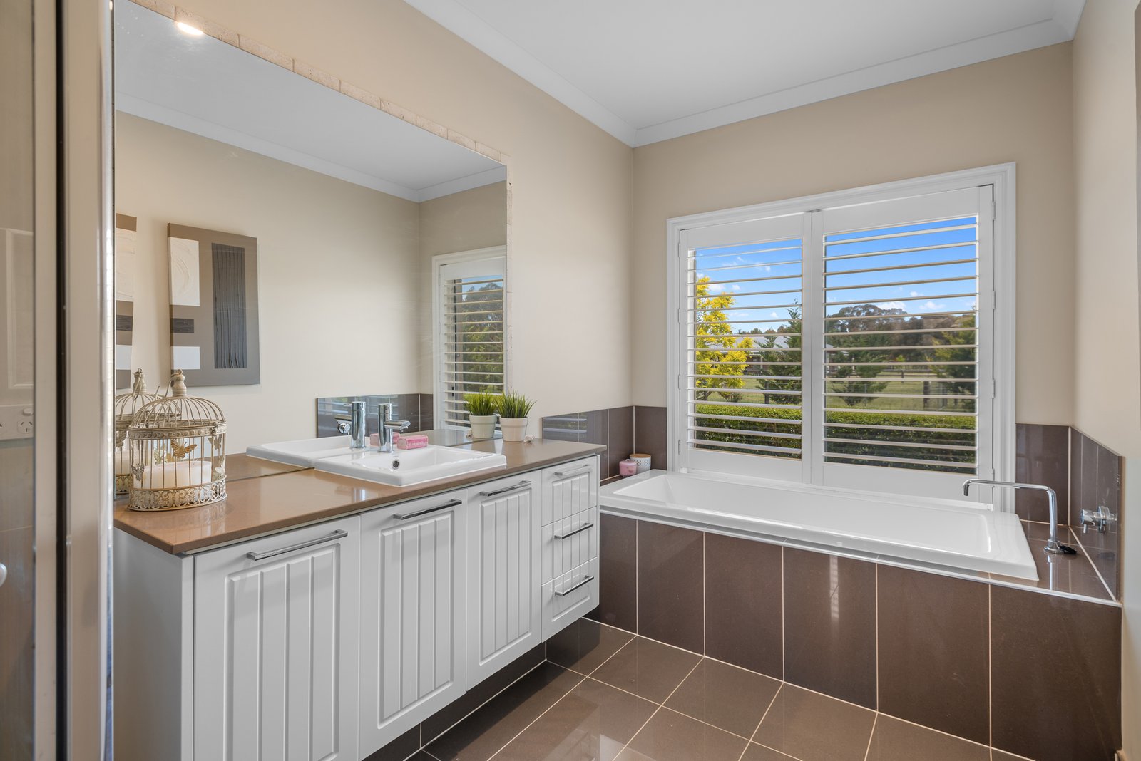 Real Estate and Property in 53 King Drive, Lancefield, VIC