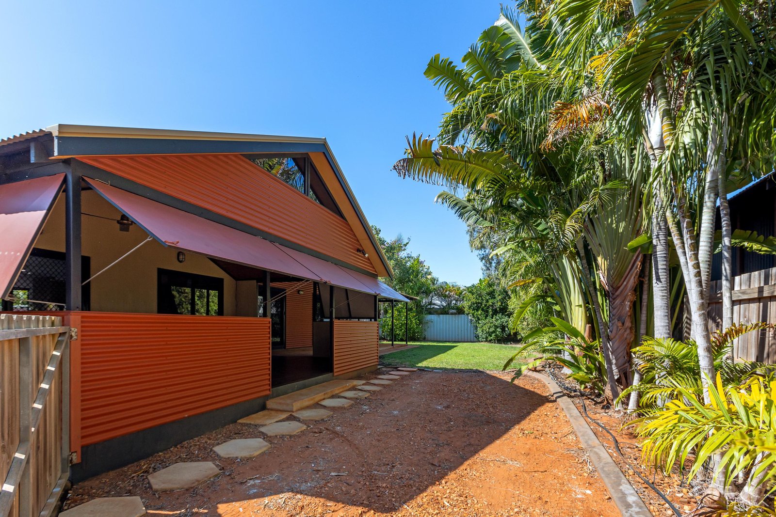 53 Lorikeet Drive DJUGUN 11