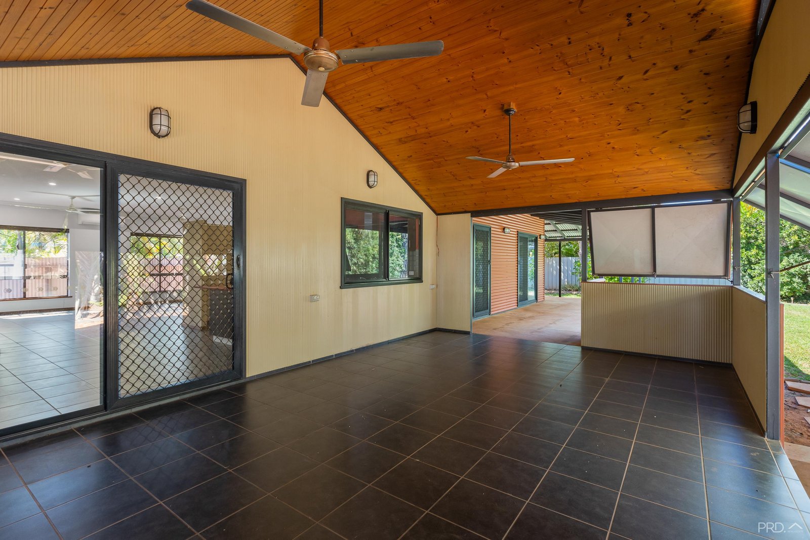 53 Lorikeet Drive DJUGUN 16