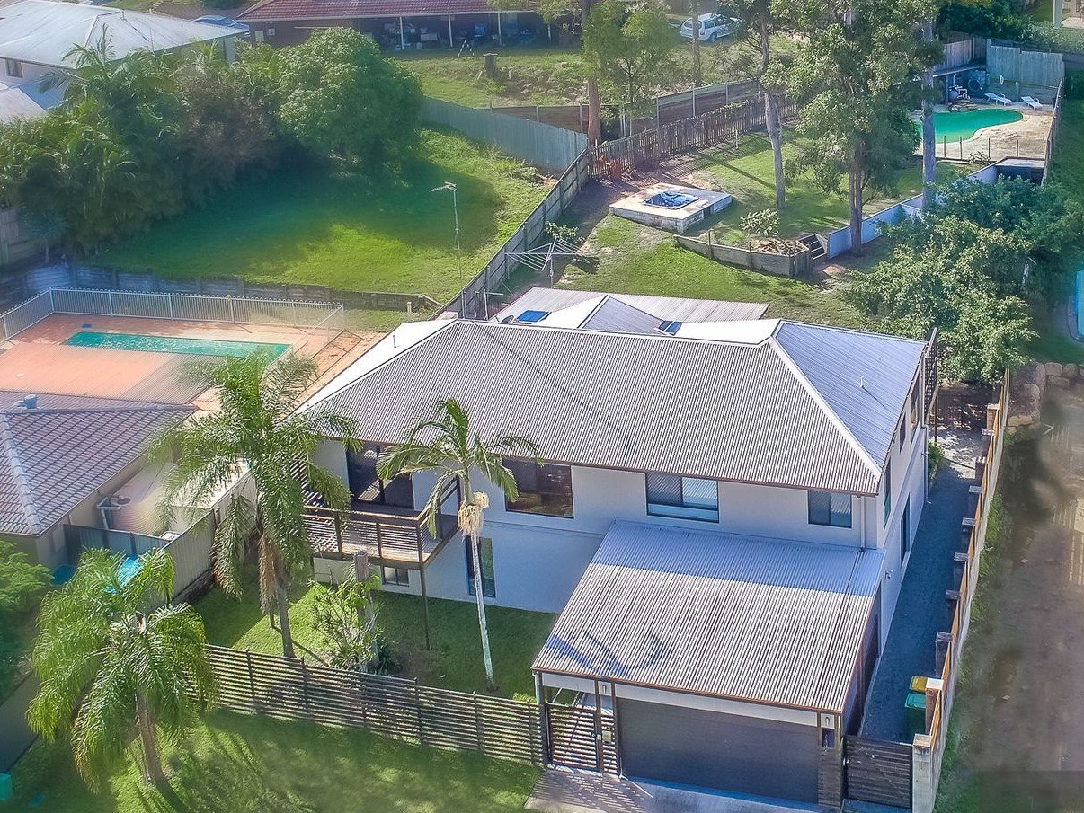 53 Macquarie Avenue MOLENDINAR 2